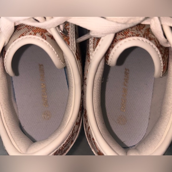 Boho, shabby chic, Pre-owned, Dream Pairs, platform walking shoe. - Picture 5 of 7